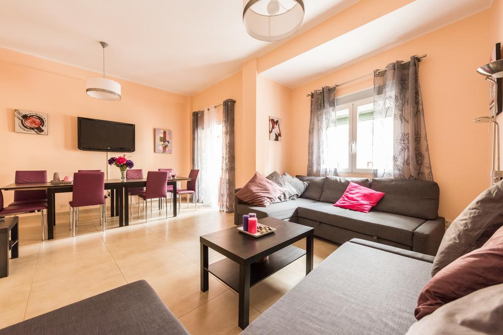 Apartamentos Madrid Xxxiii - Alojamiento De Temporada Eksteriør bilde