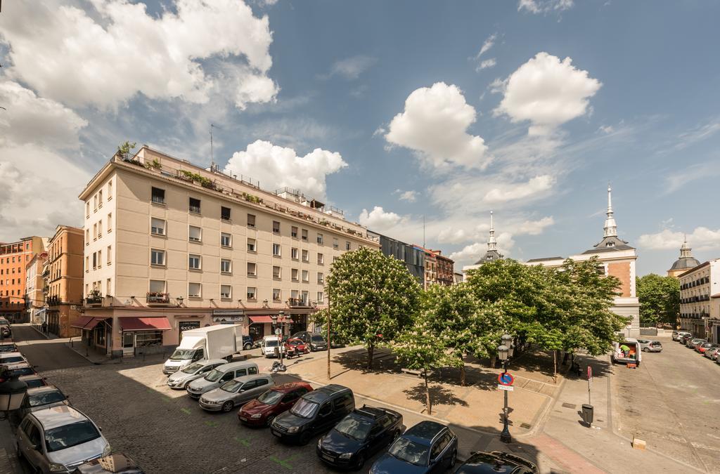 Apartamentos Madrid Xxxiii - Alojamiento De Temporada Eksteriør bilde