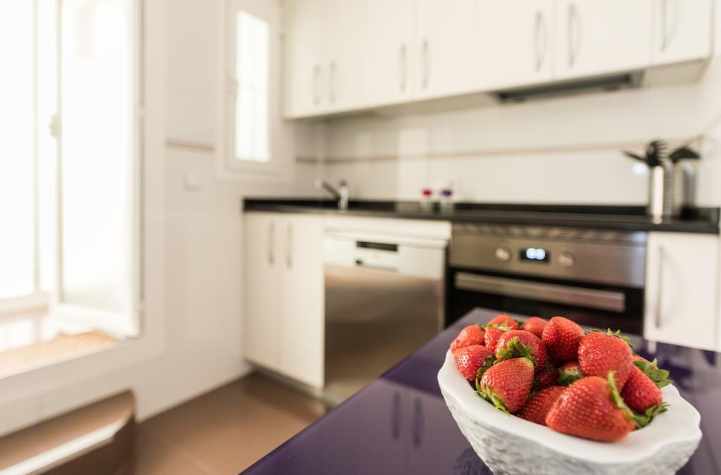 Apartamentos Madrid Xxxiii - Alojamiento De Temporada Eksteriør bilde