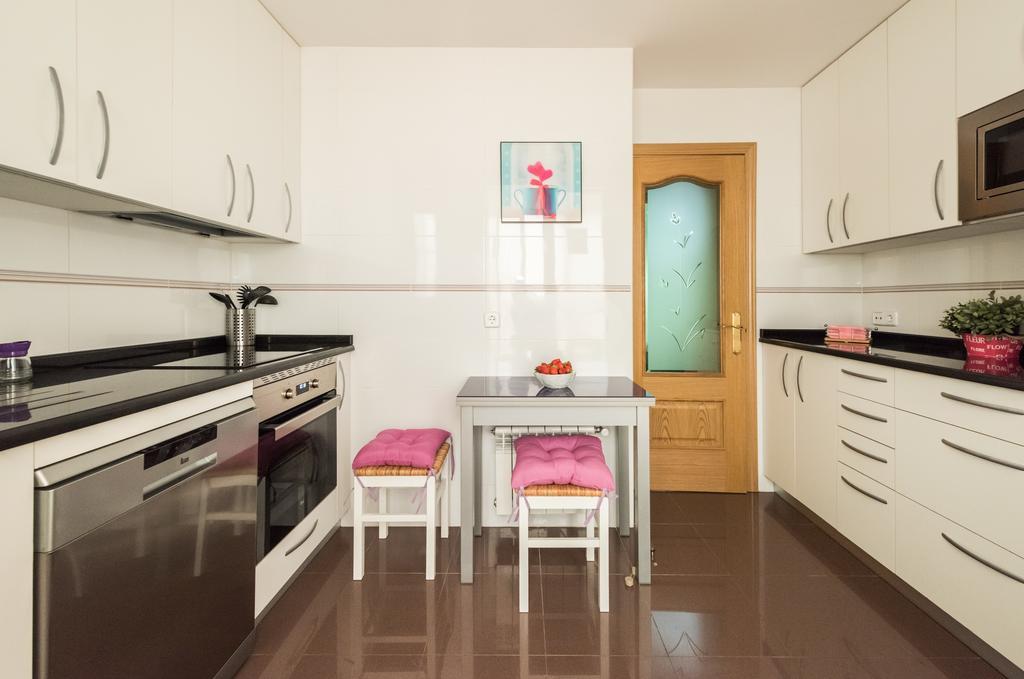 Apartamentos Madrid Xxxiii - Alojamiento De Temporada Eksteriør bilde