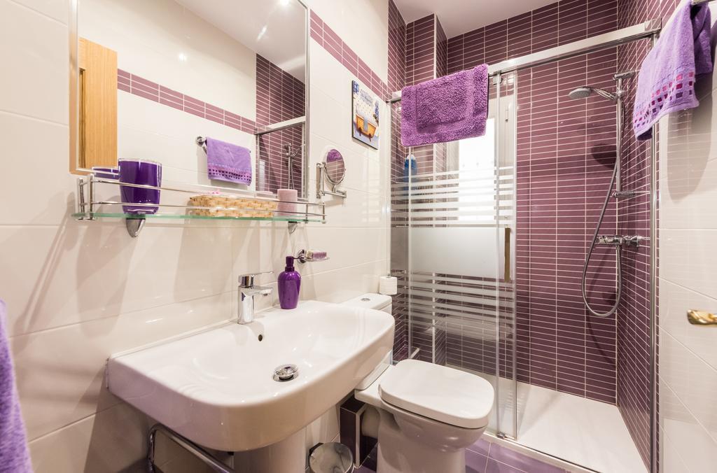 Apartamentos Madrid Xxxiii - Alojamiento De Temporada Eksteriør bilde