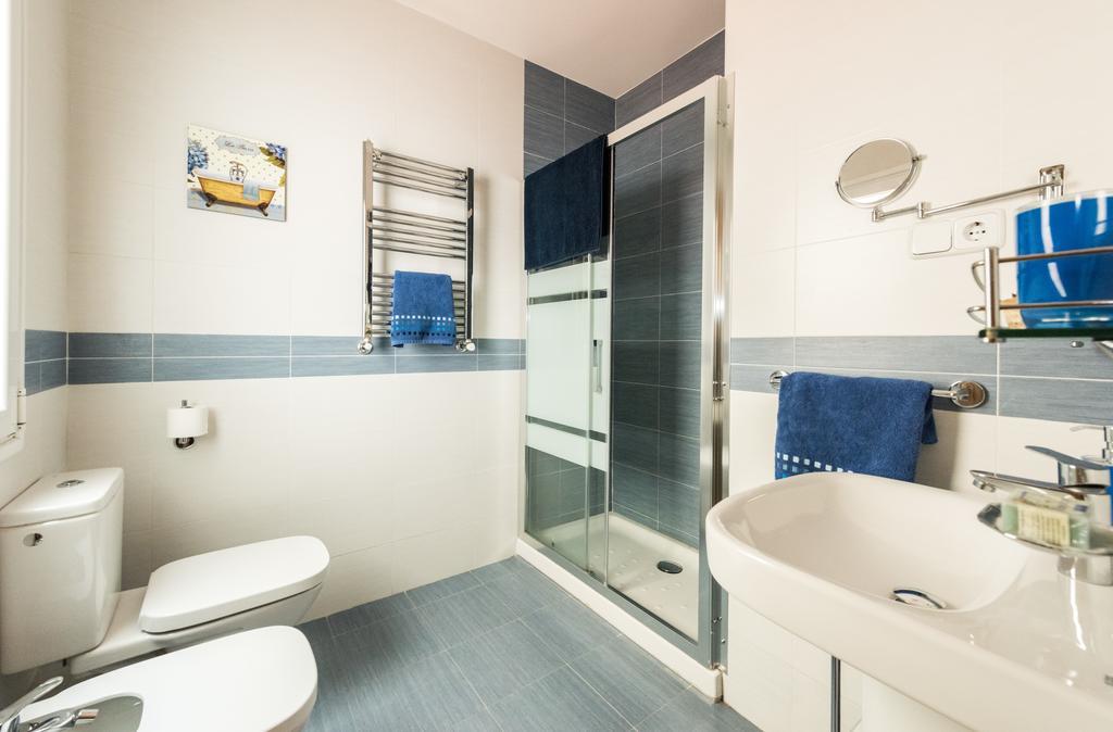 Apartamentos Madrid Xxxiii - Alojamiento De Temporada Eksteriør bilde